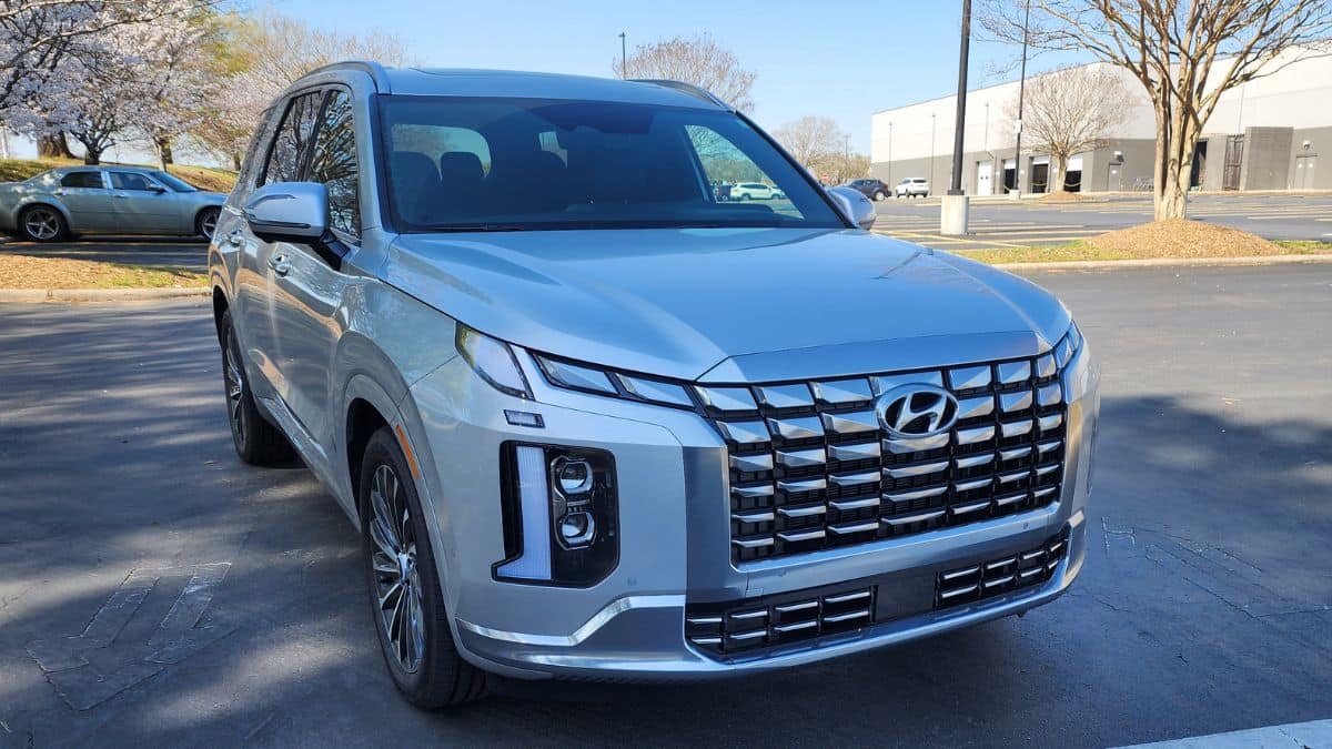 2024 Hyundai Palisade Calligraphy AWD Review Tech Overload and Plush